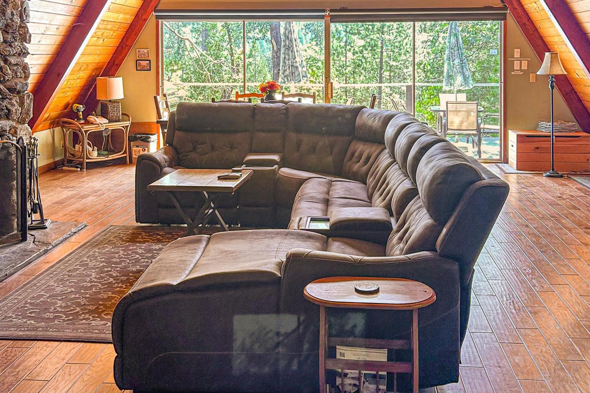 Alford Family Lodge Bass Lake Buitenkant foto